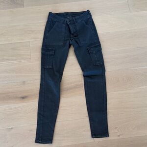 American Eagle Black Cargo Skinny Pants